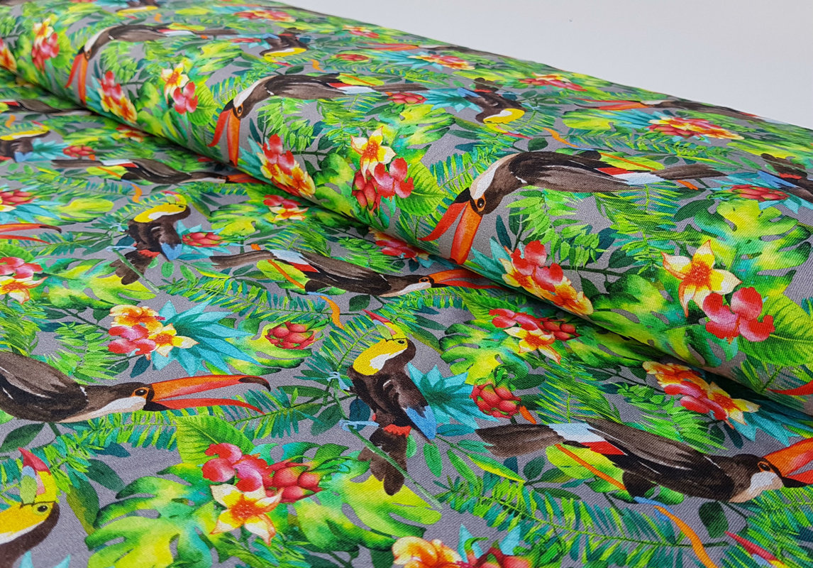 Jersey with tropical and toucans print
