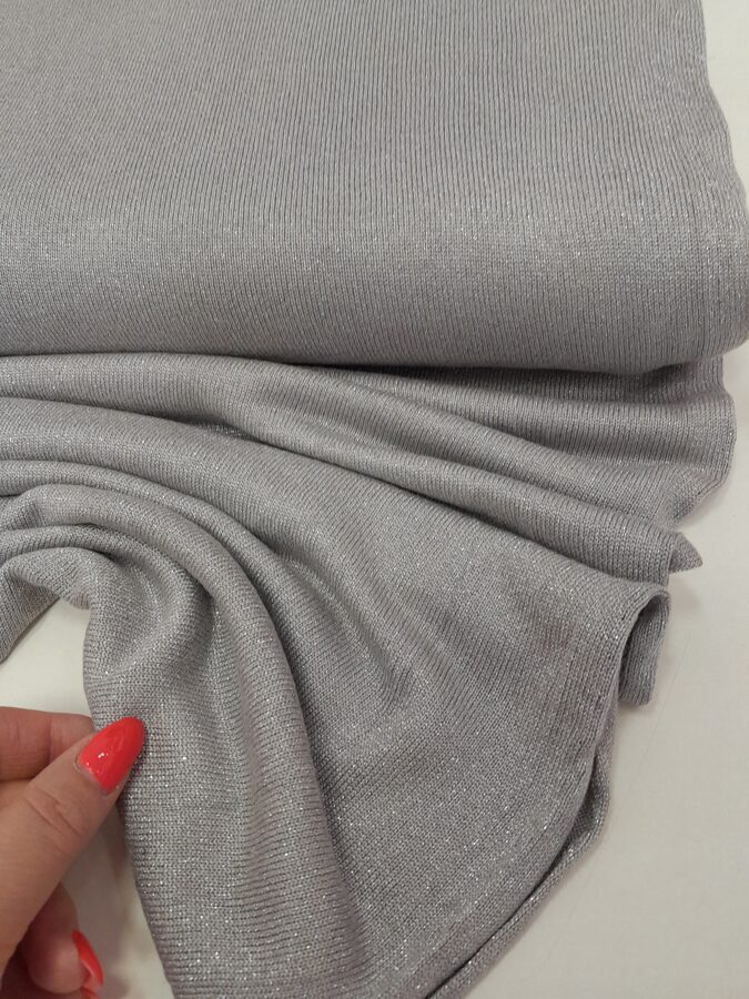 Knitted viscose with silver threads (Grey)