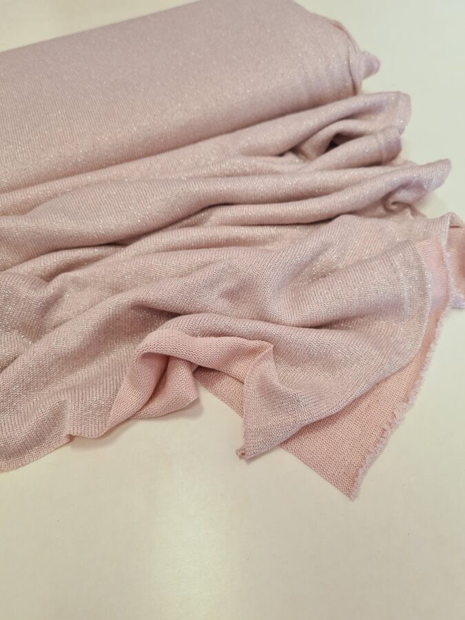 Knitted viscose with silver threads (Powder rose)