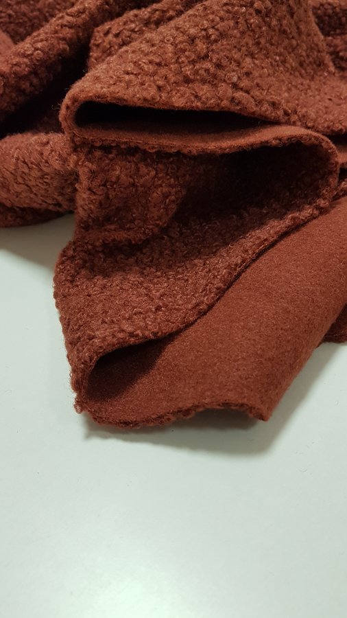 Curly coat fabric with stretch (Brown)