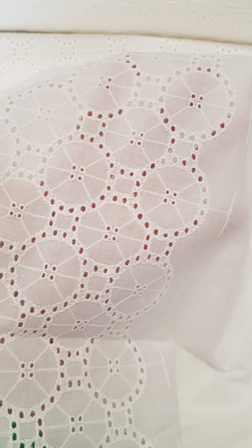 Embroidery Cotton (Off white/ embroidered 3.5 cm circles)