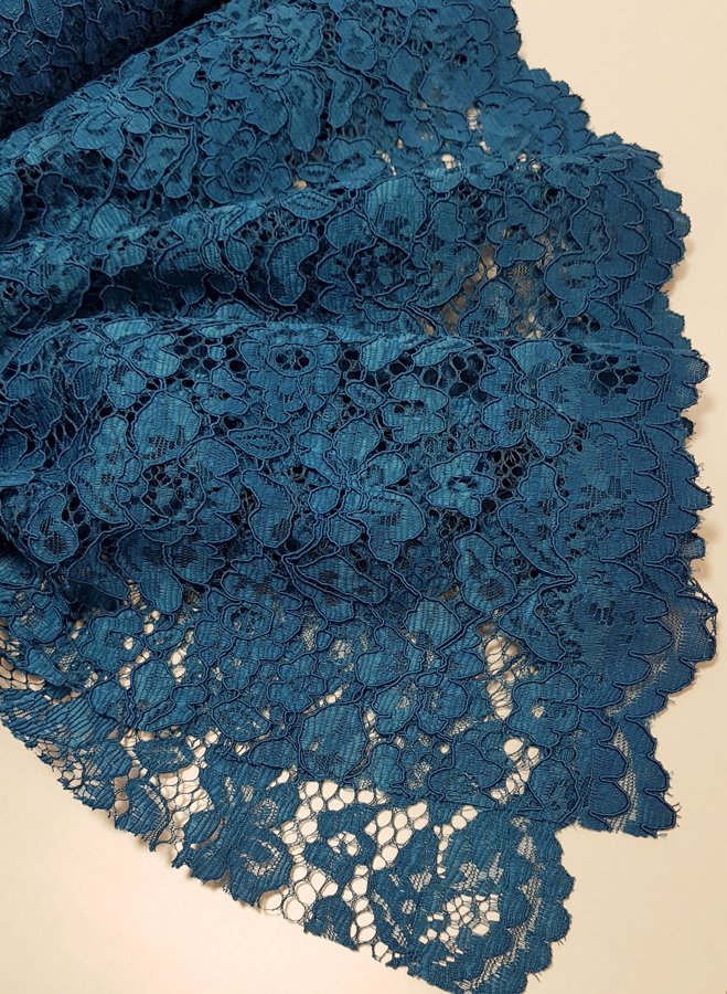 Lace (Petrol blue)
