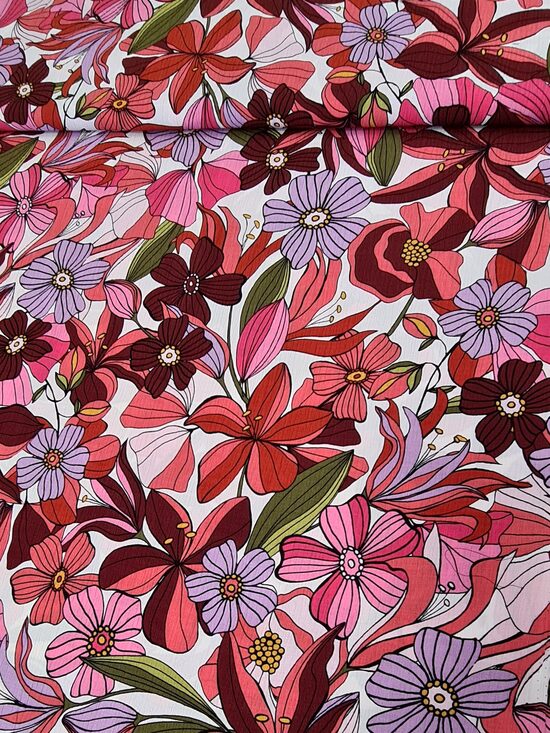 Crinkled viscose with retro floral print (Purple/Fuchsia/Bordeaux)