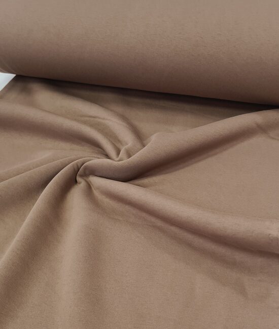 Siltināta/ biezā trikotāža (Kamieļkrāsa)