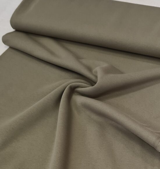 Siltināta/ biezā trikotāža (Olīvu zaļš)