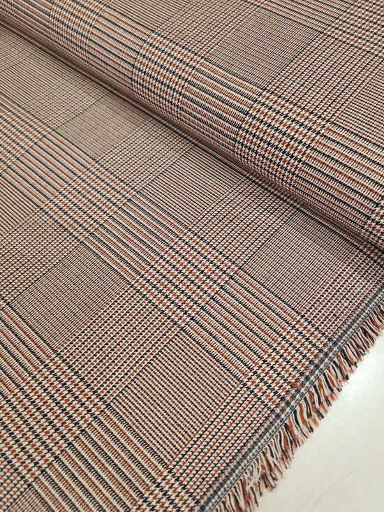 Rūtains kostīma audums ar 5cmx5cm rūtīm (Gaiši brūns-Melns)