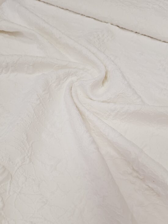 Off white jacquard with abstract structure