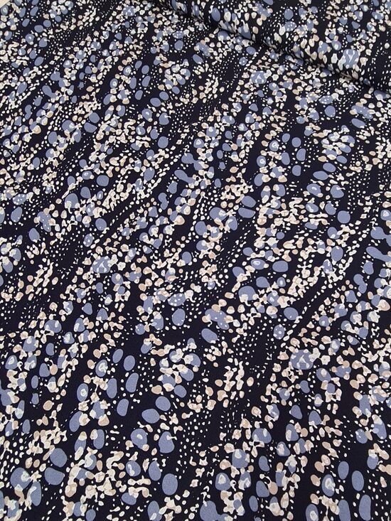 Dark blue viscose crepe with abstract print (Mix of different colors)