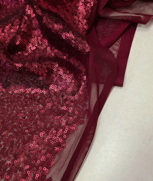  Mesh with matted sequins (Bordo)