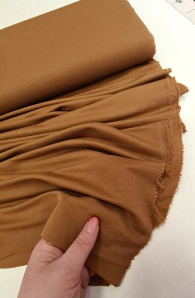 Tobacco brown viscose with polyeter and elastane