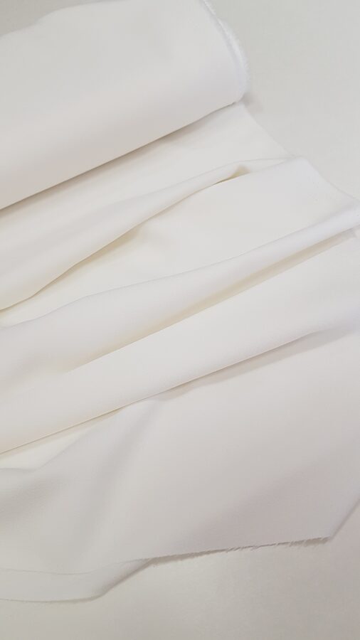 Marocain stretch fabric (Of white)